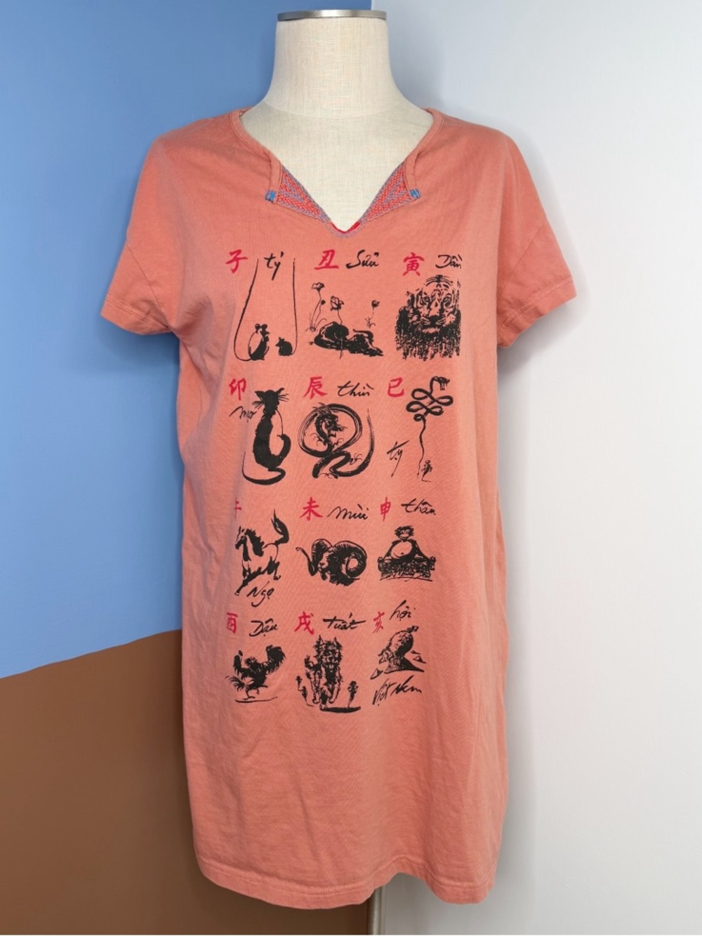 Vintage Coral Graphic Tee Shirt Dress Vietnamese Zodiac Signs